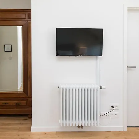 Chez Spoons Bed and Breakfast Bossut-Gottechain