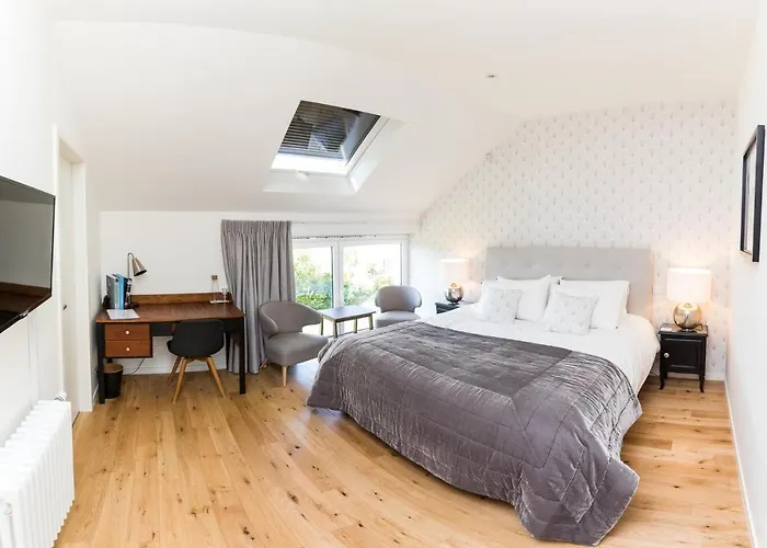 Alojamento de Acomodação e Pequeno-almoço Chez Spoons 3*