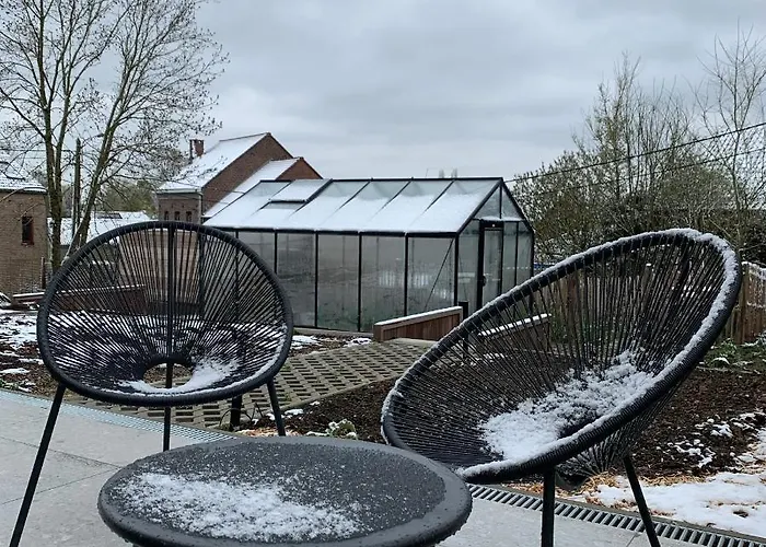 Chez Spoons Alojamento de Acomodação e Pequeno-almoço Bossut-Gottechain